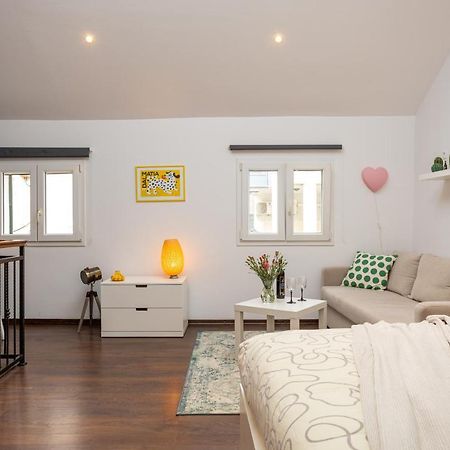 4 Us Apartment สปลิท ภายนอก รูปภาพ