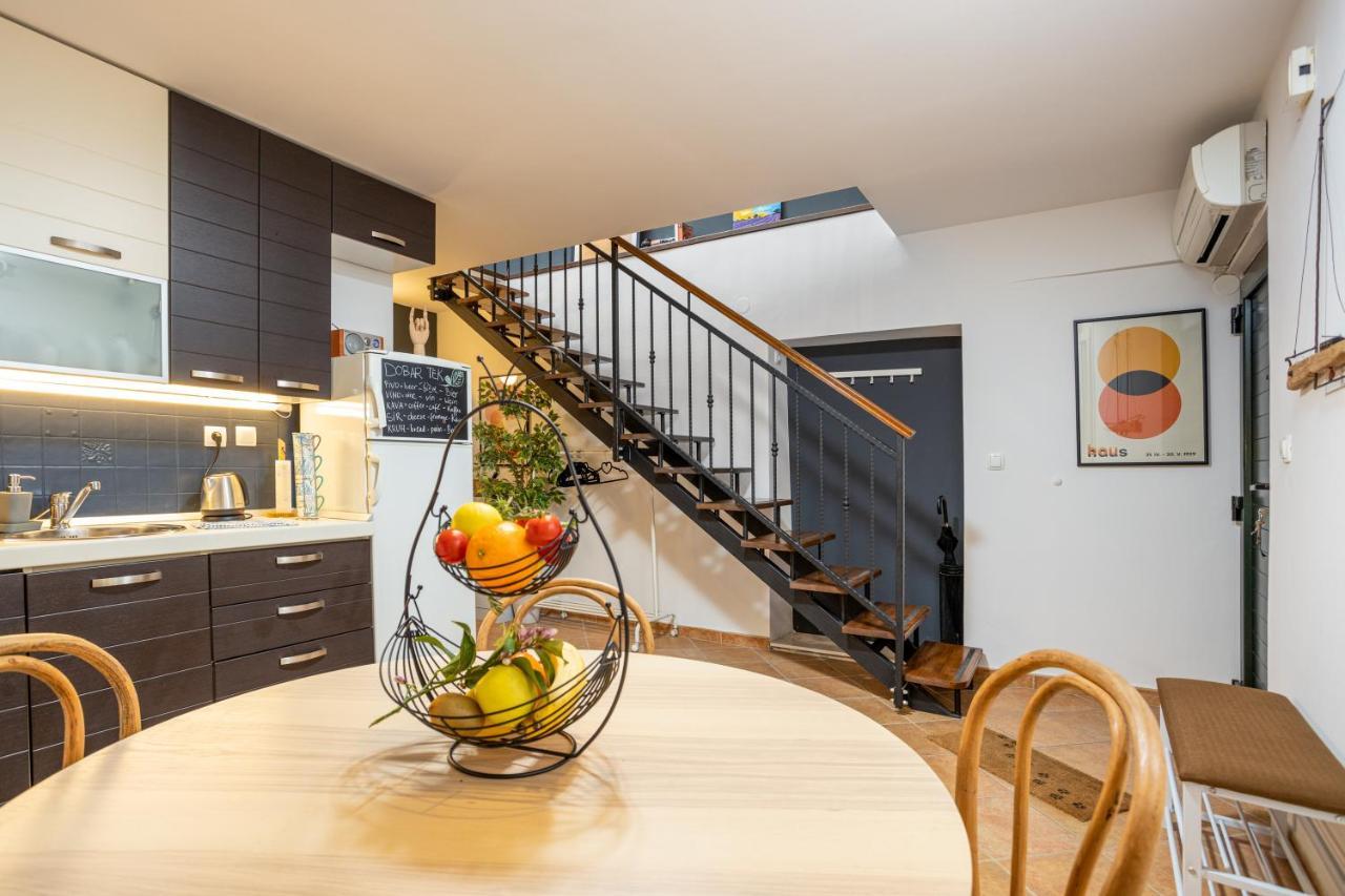 4 Us Apartment สปลิท ภายนอก รูปภาพ
